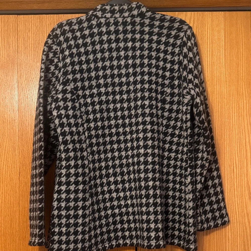 boutique Black and Gray Houndstooth wool jacket - Picture 9 of 9